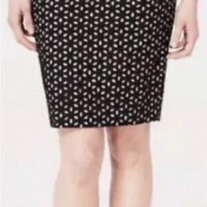Elegant Black and White Patterned Skirt